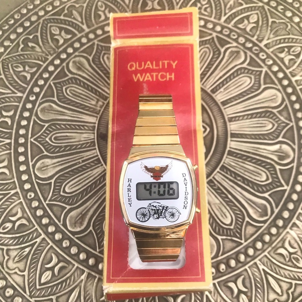 NOS Harley Davidson analog watch